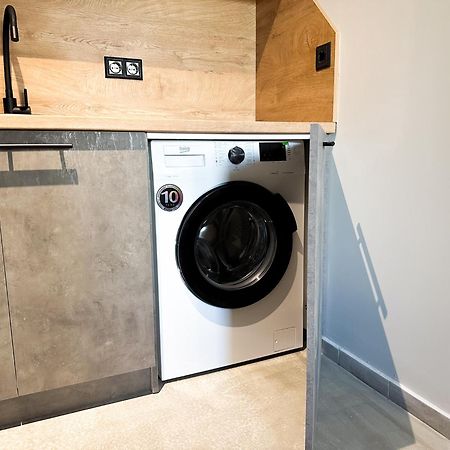 6 Studios 6 Bathrooms 2 Levels Kitchens Sofia Exterior foto