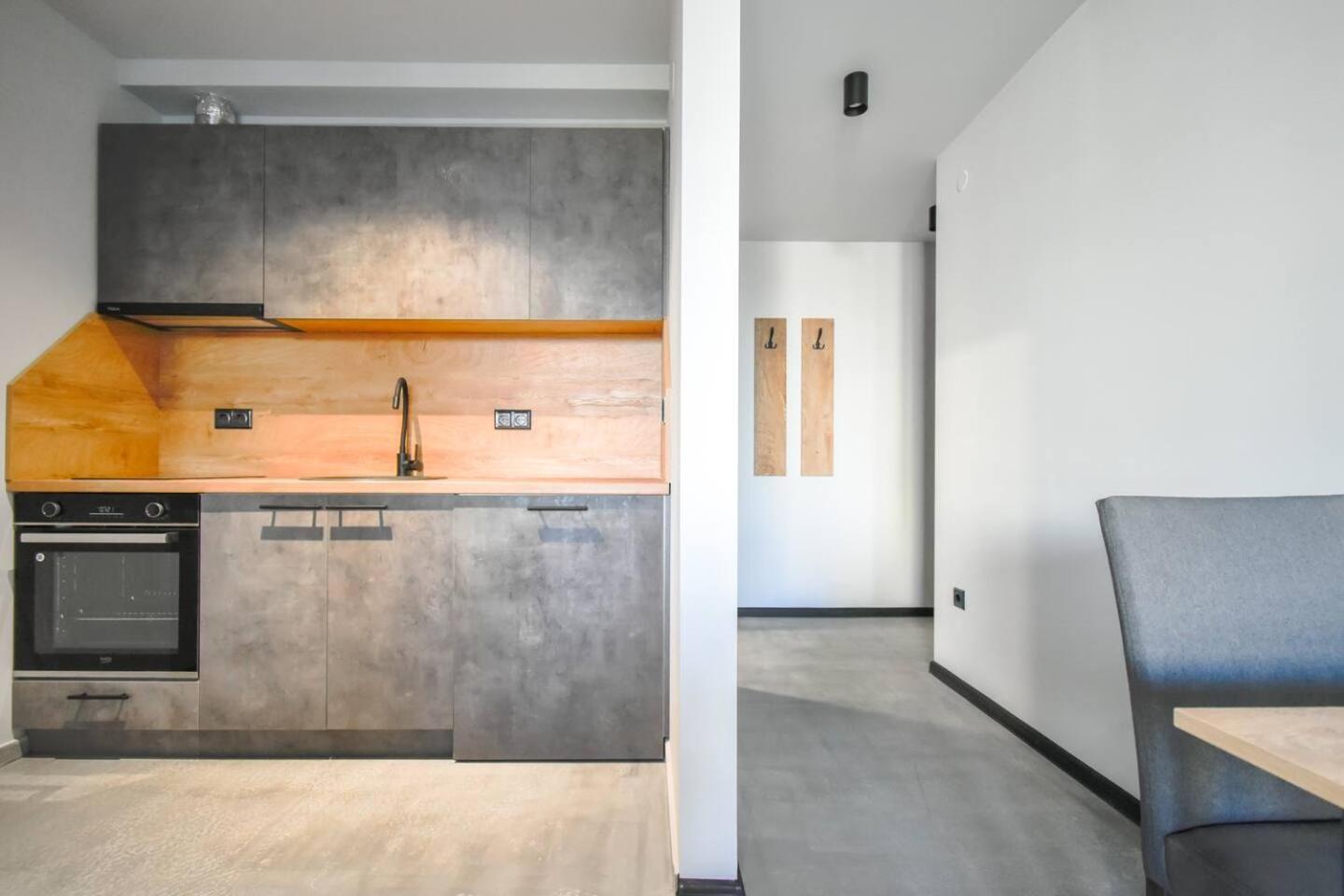 6 Studios 6 Bathrooms 2 Levels Kitchens Sofia Exterior foto