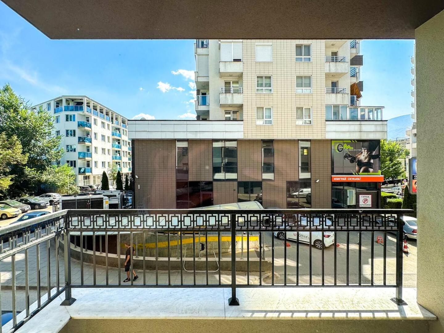6 Studios 6 Bathrooms 2 Levels Kitchens Sofia Exterior foto