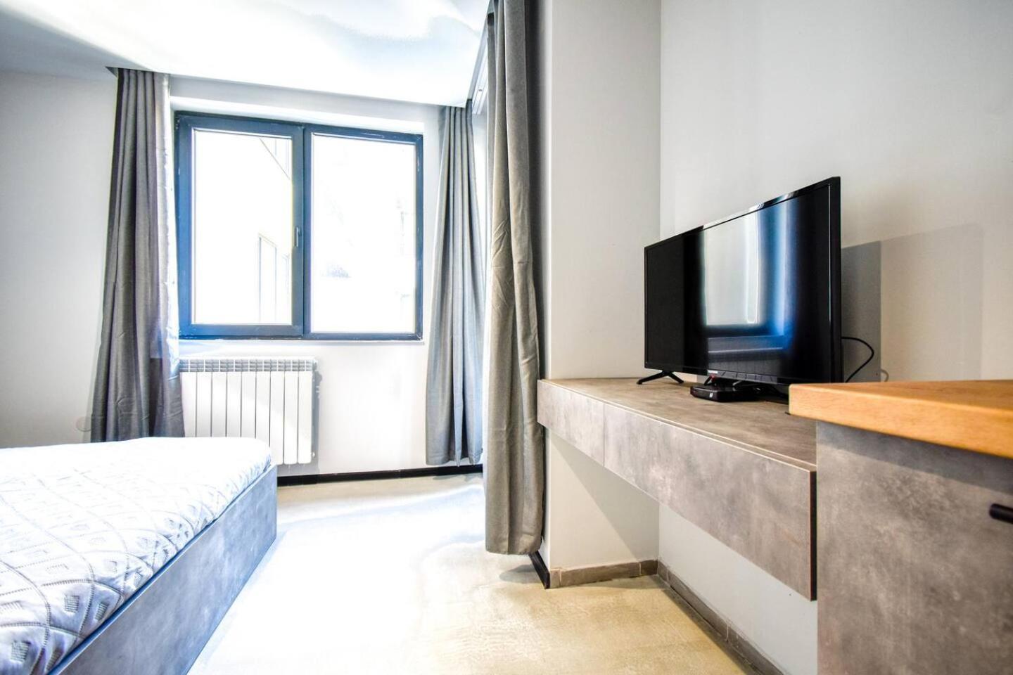6 Studios 6 Bathrooms 2 Levels Kitchens Sofia Exterior foto