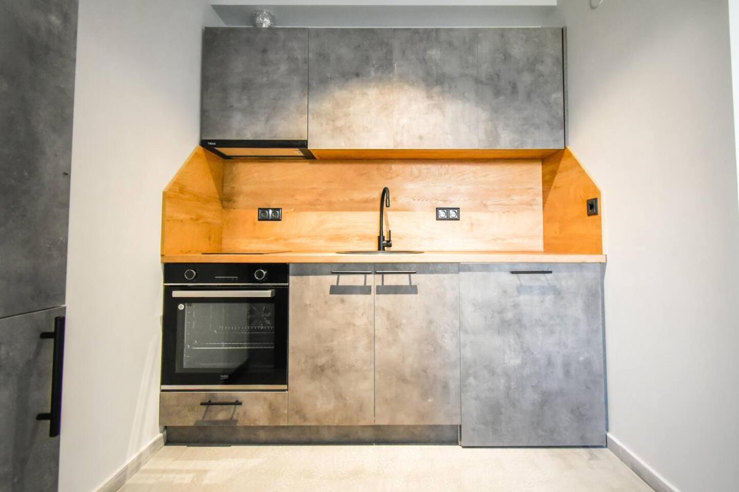 6 Studios 6 Bathrooms 2 Levels Kitchens Sofia Exterior foto